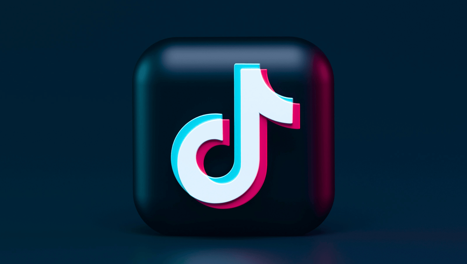 TikTok-mainonta: Miten se toimii ja mikä on TikTok-mainonnan hinta?
