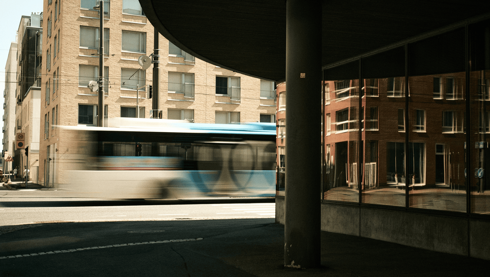 Näyttötiheys – yksi somemainonnan tärkeimmistä mittareista