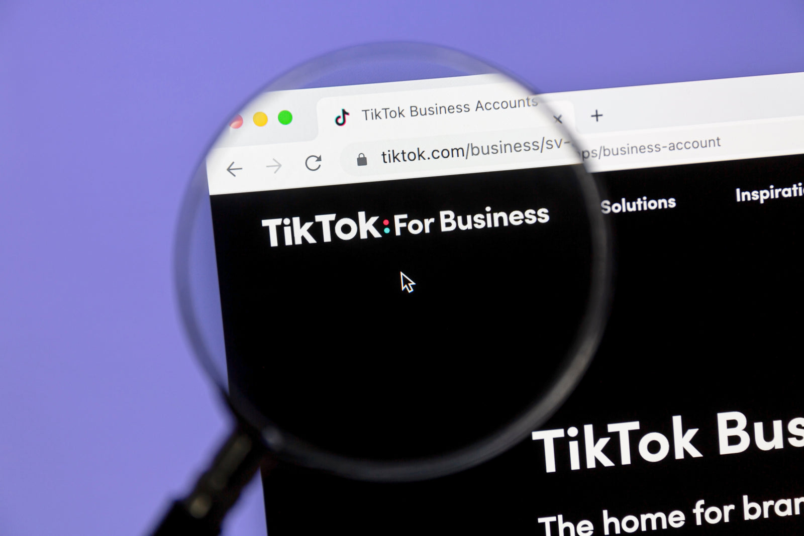 Mikä vaikuttaa TikTok-mainonnan hintaan?